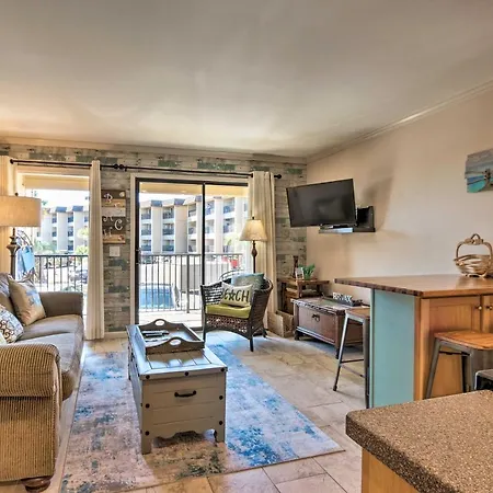 Hilton Head Resort Retreat With Top Amenities!